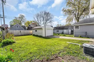 417 Island Ave Ave, Racine, WI 53405 - Photo 36