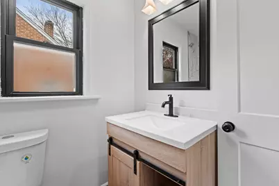 921  Perkins Ave, Waukesha, WI 53186 - Photo 14