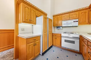 N78W13031 Country Club Ct, Menomonee Falls, WI 53051 - Photo 78
