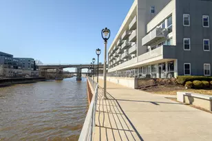 1902 N Commerce St, Milwaukee, WI 53212 - Photo 28