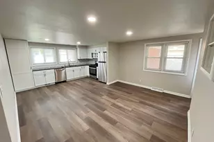 2109 87th Pl, Kenosha, WI 53143 - Photo 4