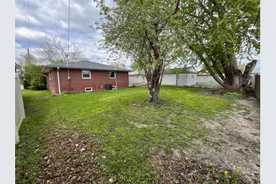 2109  87th Pl, Kenosha, WI 53143 - Photo 18