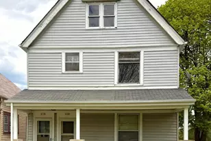 4768 N 30th St, Milwaukee, WI 53209 - Photo 2