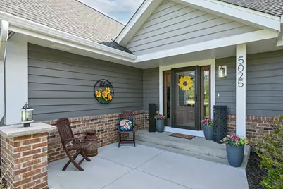 5025  Riverside Rd, Racine, WI 53185 - Photo 10