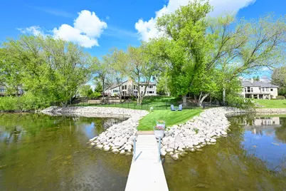 5025  Riverside Rd, Racine, WI 53185 - Photo 4