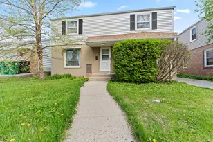 4108 N Bartlett Ave, Shorewood, WI 53211 - Photo 1
