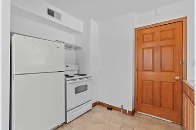 4108 N Bartlett Ave #4110, Shorewood, WI 53211 - Photo 8
