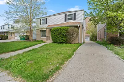 4108 N Bartlett Ave #4110, Shorewood, WI 53211 - Photo 2