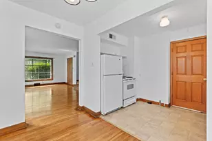 4108 N Bartlett Ave, Shorewood, WI 53211 - Photo 6