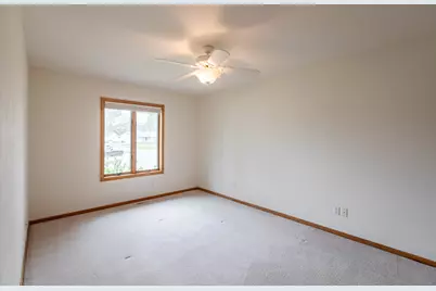 2723 S Meadow Lark Ln, Holmen, WI 54636 - Photo 20