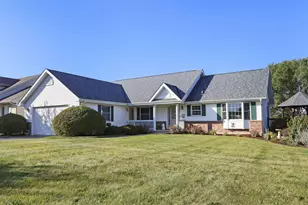 2144 Blue Heron Dr, Delavan, WI 53115 - Photo 6