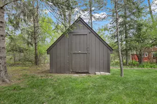 4953 Lake Dr, West Bend, WI 53095 - Photo 26