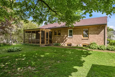 409  Breezy St, Delavan, WI 53115 - Photo 30
