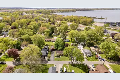 409  Breezy St, Delavan, WI 53115 - Photo 42
