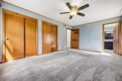 W163N10528  Ridgeview Ln, Germantown, WI 53022 - Photo 24