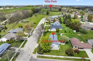 1015 Squire Ln, West Bend, WI 53090 - Photo 36