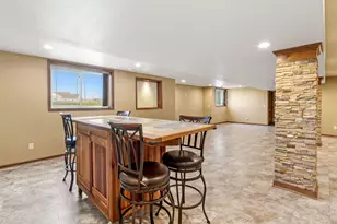 1360 Foxwood Pass, Oconomowoc, WI 53066 - Photo 30
