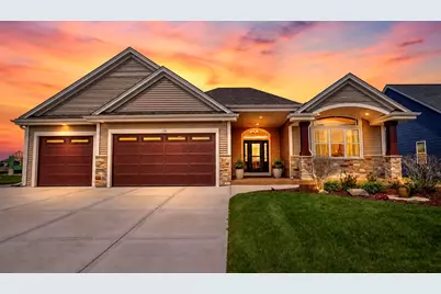 1360  Foxwood Pass, Oconomowoc, WI 53066 - Photo 52
