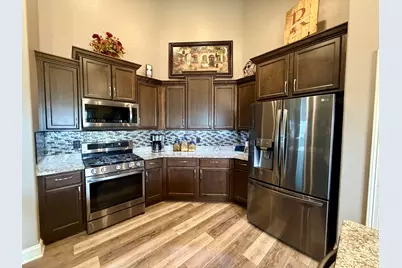 1360  Foxwood Pass, Oconomowoc, WI 53066 - Photo 10