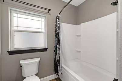 1360  Foxwood Pass, Oconomowoc, WI 53066 - Photo 32
