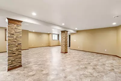 1360  Foxwood Pass, Oconomowoc, WI 53066 - Photo 38