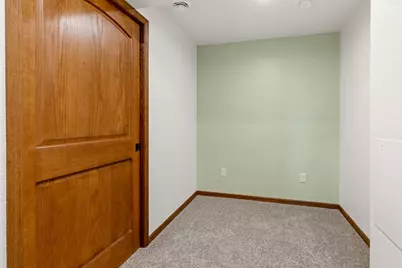 1360  Foxwood Pass, Oconomowoc, WI 53066 - Photo 42