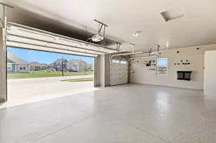 1360 Foxwood Pass, Oconomowoc, WI 53066 - Photo 4