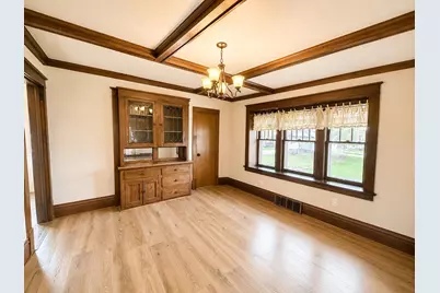 377  Marquette St, Fond du Lac, WI 54935 - Photo 6