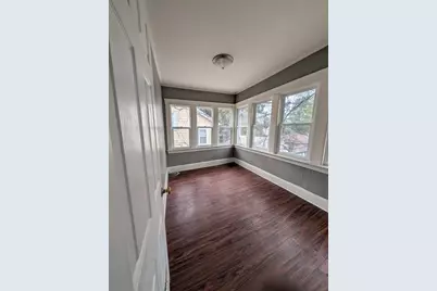 3010  17th St, Racine, WI 53405 - Photo 8
