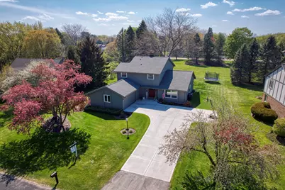 4  Cherrywood Ct, Racine, WI 53402 - Photo 36