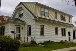2196 S 79th St, West Allis, WI 53219 - Photo 2