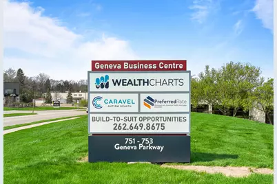 753 N Geneva Pkwy #2, Lake Geneva, WI 53147 - Photo 4