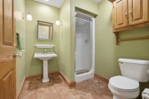 211 Erin Ct, West Bend, WI 53095 - Photo 20
