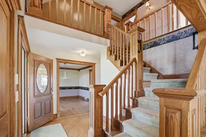 211  Erin Ct, West Bend, WI 53095 - Photo 16