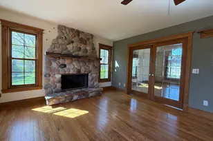 211 Erin Ct, West Bend, WI 53095 - Photo 12