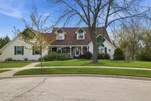 211 Erin Ct, West Bend, WI 53095 - Photo 46
