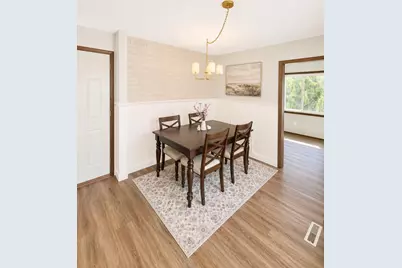 726  Royal Park Rd, Racine, WI 53402 - Photo 18