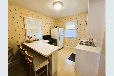2101  74th St, Kenosha, WI 53143 - Photo 12