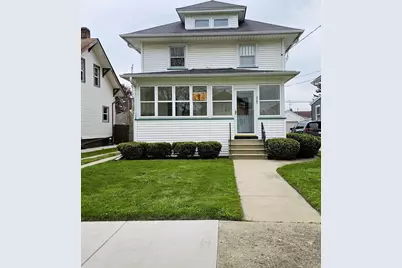 2101  74th St, Kenosha, WI 53143 - Photo 2