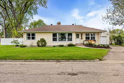 3008  26th St, La Crosse, WI 54601 - Photo 2