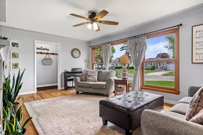 3008  26th St, La Crosse, WI 54601 - Photo 4