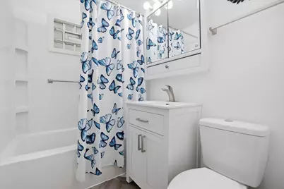 6800 W Ohio Ave, Milwaukee, WI 53219 - Photo 8