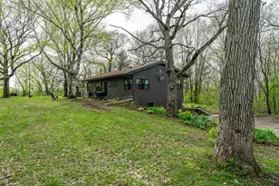 203 Prairie View Dr, North Prairie, WI 53153 - Photo 6