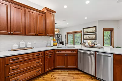 W6104  Valley Pl, Onalaska, WI 54636 - Photo 16