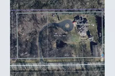 N61W38100  Blackhawk Dr, Oconomowoc, WI 53066 - Photo 2