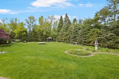 N61W38100  Blackhawk Dr, Oconomowoc, WI 53066 - Photo 42