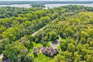 N61W38100 Blackhawk Dr, Oconomowoc, WI 53066 - Photo 44