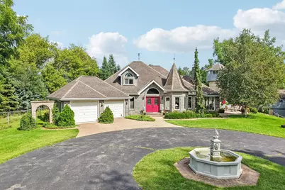 N61W38100  Blackhawk Dr, Oconomowoc, WI 53066 - Photo 4
