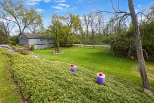 N61W38100 Blackhawk Dr, Oconomowoc, WI 53066 - Photo 48