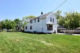 3261 S Austin St, Milwaukee, WI 53207 - Photo 38